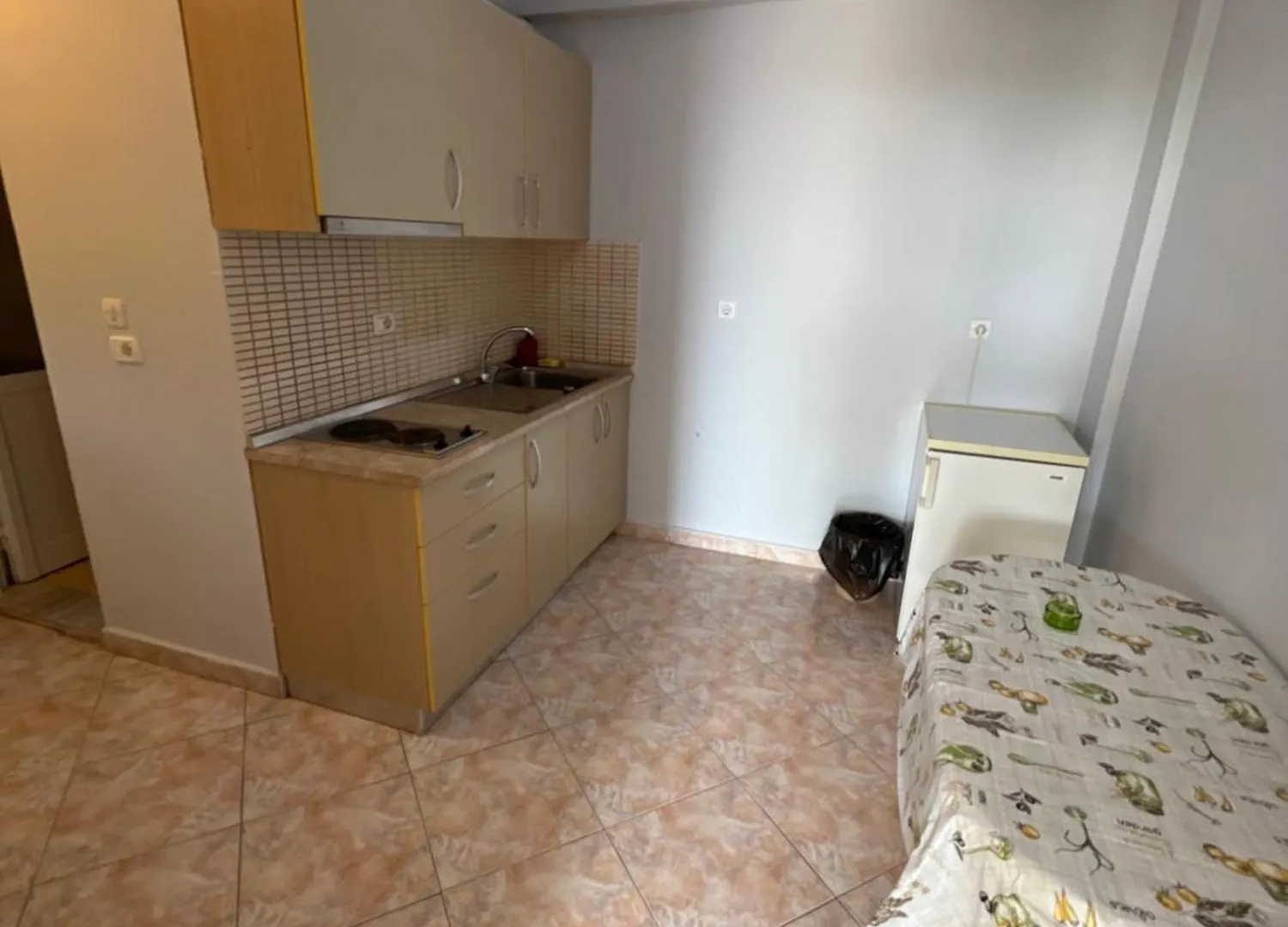 Dhoma Plazhi Husi Apartment Borsh Homestay