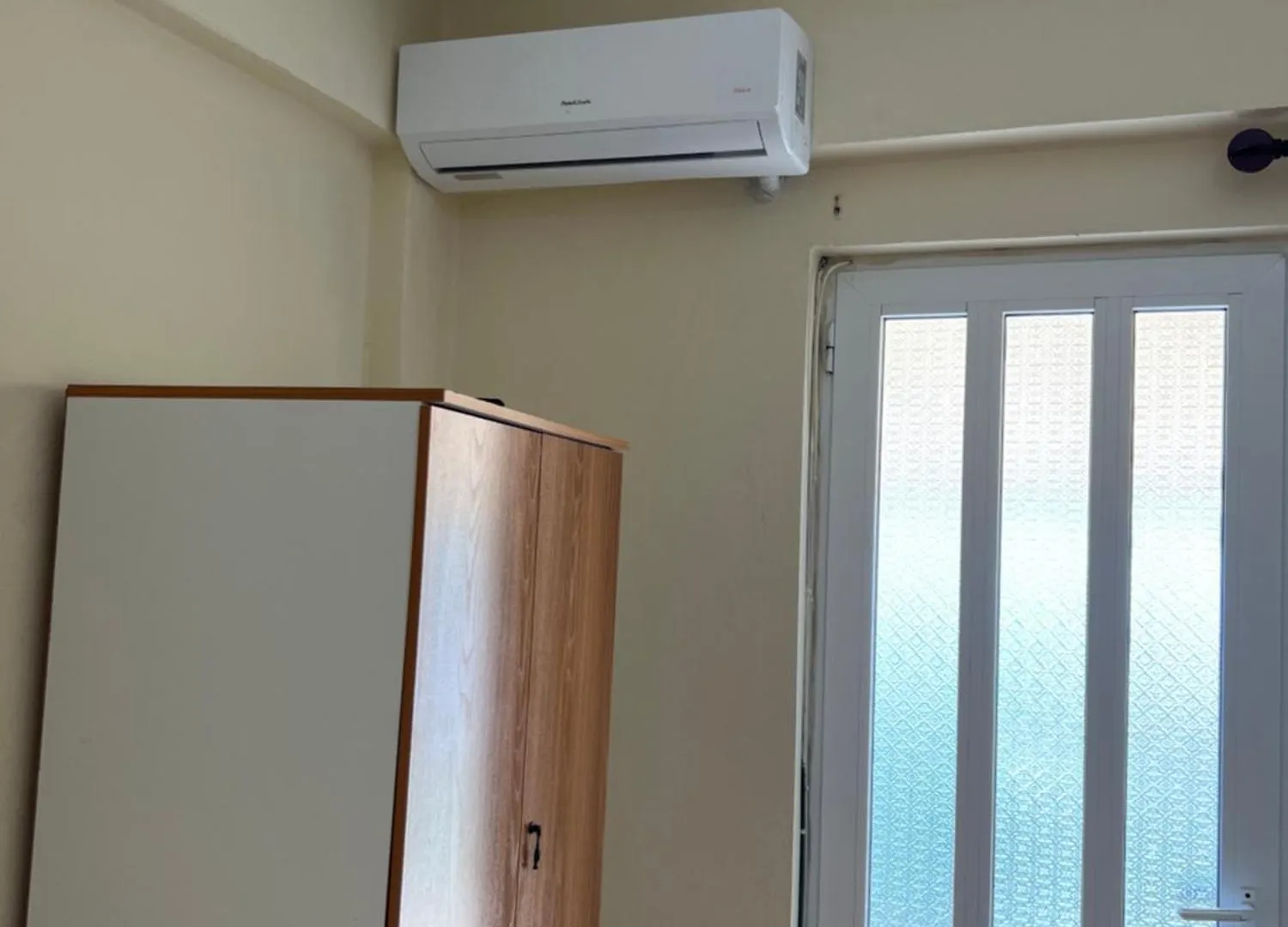 Homestay Dhoma Plazhi Husi Apartment Borsh