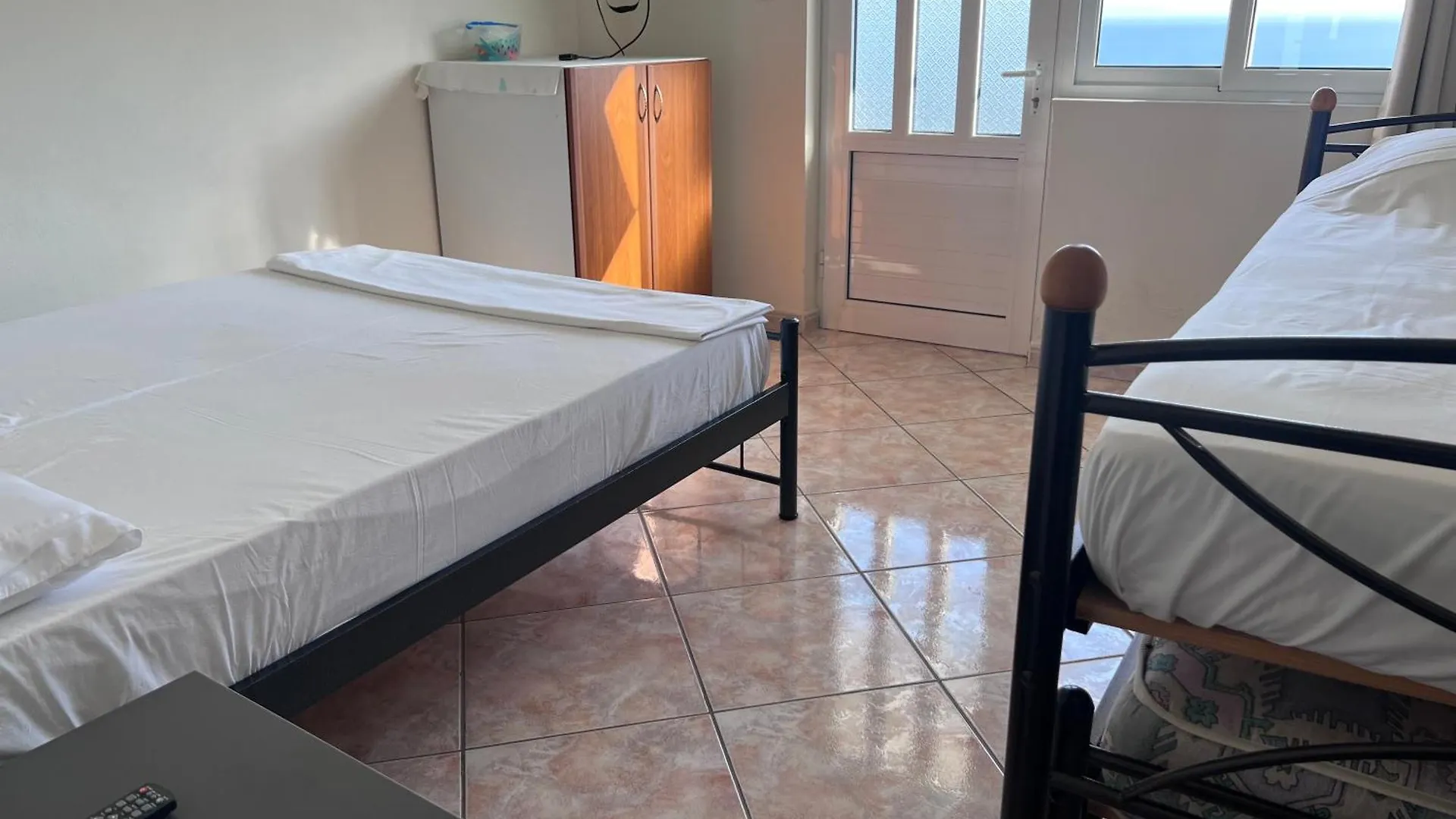 Dhoma Plazhi Husi Apartment Borsh 0*,  Albania